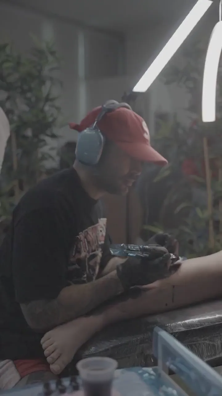 Tattoo artist at work