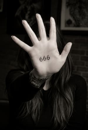 hand